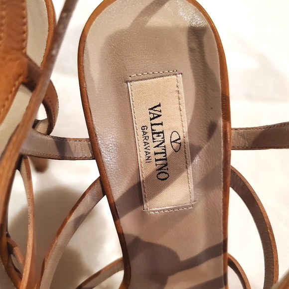 Valentino Garavani Tan Leather High-heeled Sandals - Picture 5 of 10